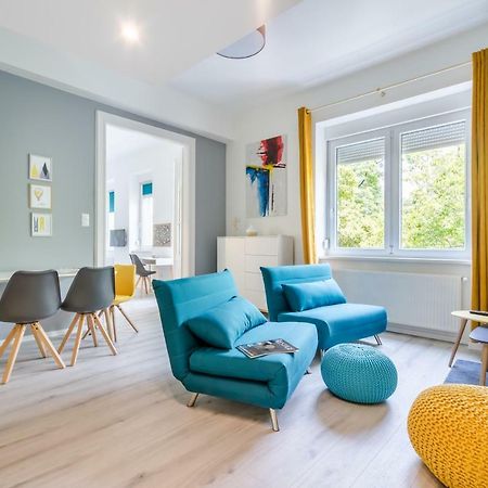 Bpr Color Fusion Home With A/C Budapest Luaran gambar